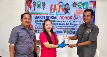 PWI Kubar Peringati HPN dengan Bakti Sosial Donor Darah