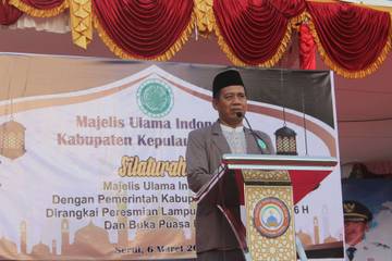 MUI Yapen Gelar Silaturahmi dan Peresmian Lampu Hias Ramadan