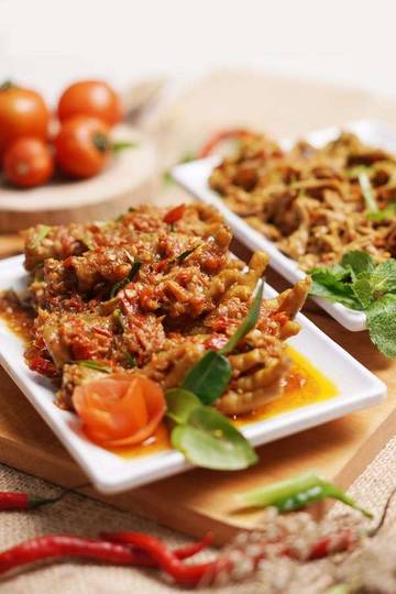 Kenapa Makan Makanan Pedas Saat Buka Puasa Tidak Baik ?