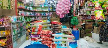 Pasokan Beras Subsidi Kosong Pedagang Jual Beras Premium 