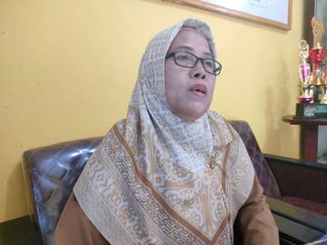 785 Siswa SMP Satu Serui Terima Program MBG