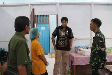 Anggota DPRK Yapen Rian Hendrik Sidak Program MBG 