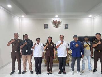 Hari Pers, Media Silaturahmi dengan Kajari Kepulauan Yapen