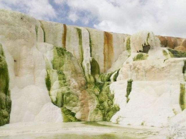 Pesona Air Panas Sipoholon, Tapanuli Utara