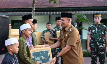 Wakil Bupati Tapteng Hadiri Buka Puasa dan Penyantunan Yatim/Piatu