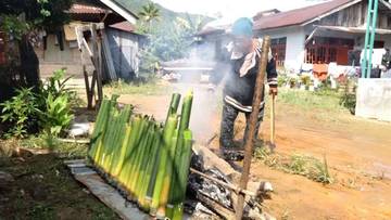 Panganan Tradisional Lemang Masih Diminati Masyarakat