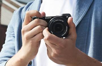 Sony A6000: Masihkah Layak di Tahun 2025?