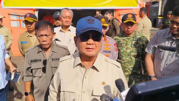 Presiden Prabowo Tinjau Penanganan Dampak Bencana Banjir Tapteng