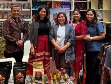 Produk UMKM Humbahas Diapresiasi Wamenpar RI Inacraft 2026