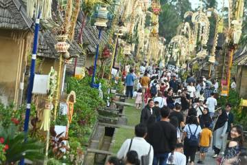 Pengunjung Desa Wisata Penglipuran Naik 42 Persen Saat Galungan