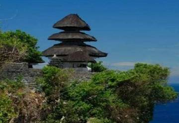 Sejarah Pura Uluwatu Bali