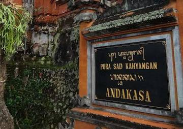 Sejarah Pura Luhur Andakasa Klungkung Bali
