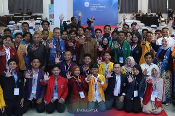 FLC Regional V Undiksha Perkuat Jiwa Kepemimpinan Mahasiswa