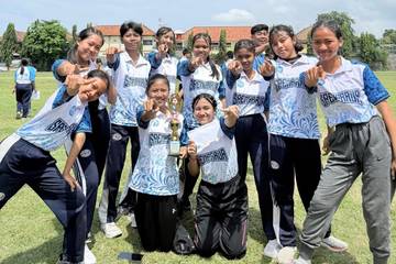 Spenpraja Sabet Juara 1 Kejuaran Cricket se-Buleleng
