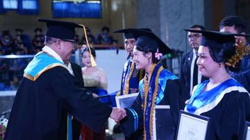 Undiksha Wisuda 1.163 Lulusan, Perkuat Reputasi Global