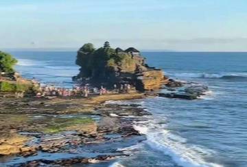 Pura Tanah Lot: Sejarah dan Asal-usul