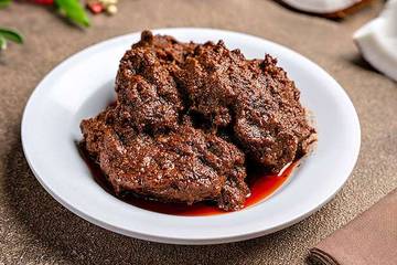 Rendang Warisan Kuliner Indonesia Kaya Nilai Budaya