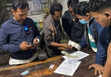 Diduga Bodong, Mobil Diamankan di Pelabuhan Gilimanuk