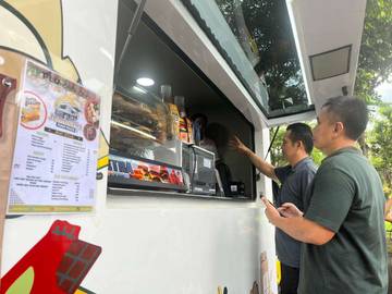 UMKM Jembrana Promosikan Kuliner Lewat Food Truck Inovatif