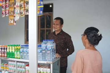 Program Bedah Warung Jembrana, Tingkatkan Kesejahteraan Warga