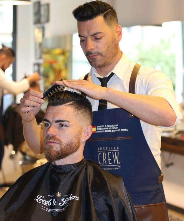 Tips Agar Usaha Barbershop Selalu Ramai