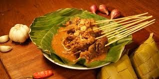 Daftar Makanan Indonesia yang Mendunia Ada Nasi Goreng Hingga Sate