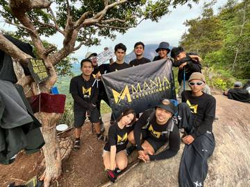 Takjub di Ketinggian 470 MDPL Puncak Bukit Luit