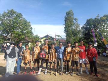 SMPN 3 Sintang Juara 1 Turnamen Bola Mini