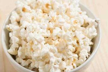 Popcorn Camilan Renyah yang Populer 