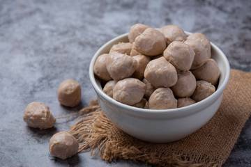 Tips Membuat Bakso Sapi Super Kenyal