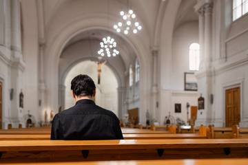 ​Lagu Rohani Natal yang Menghangatkan Hati di Gereja