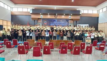 Kisah Satpam Sintang, 20 Tahun Mengabdi Penuh Loyalitas