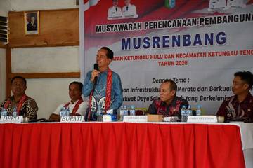 Anggaran Minim, Bupati Sintang Minta Kades Jalin Komunikasi dengan Investor