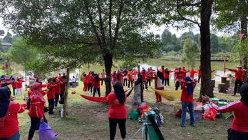 Healthy Club Adakan Senam Wisata Sehat
