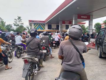 Antrean BBM di SPBU, Ini Penjelasan Pertamina