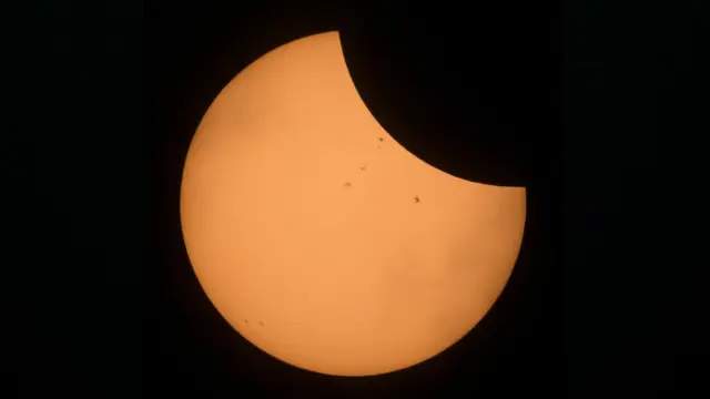 Gerhana Matahari Sebagian 2025, Saksikan Live Streaming Sini