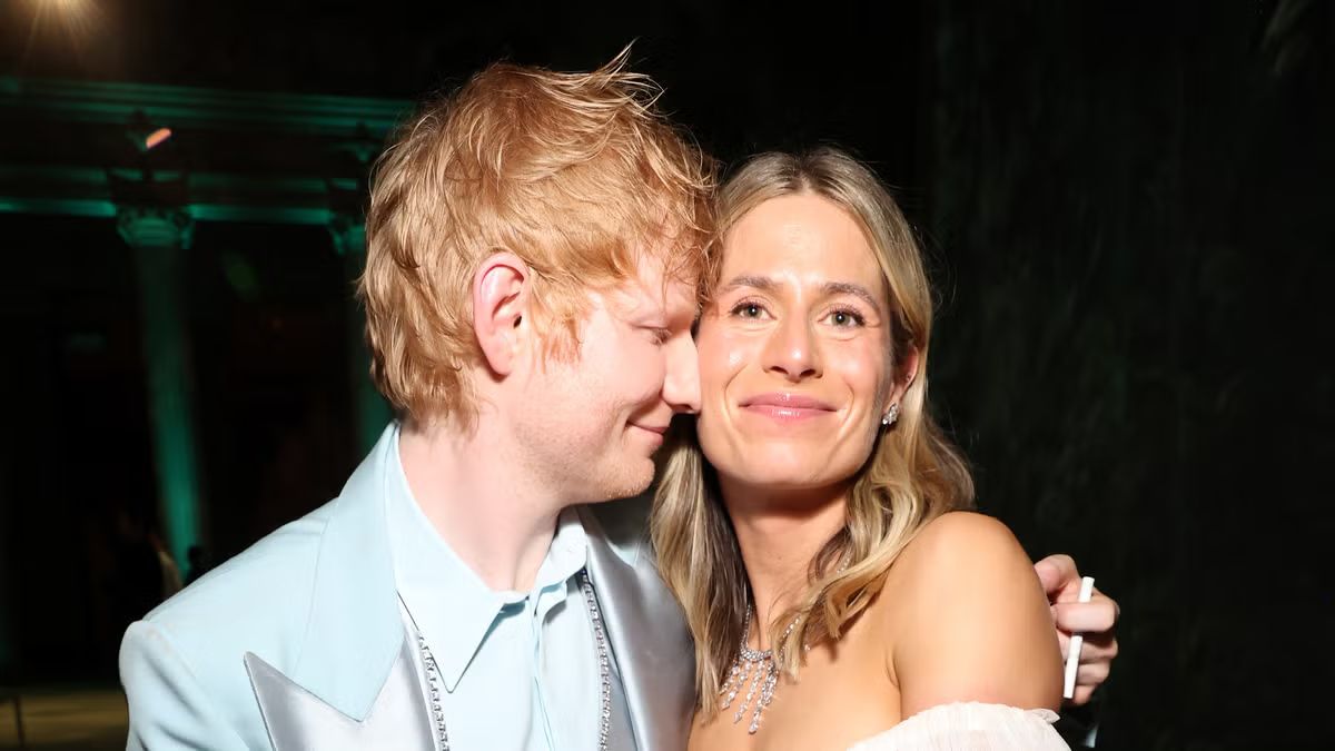 Ed Sheeran Rilis Single “Camera” di Album Terbaru - RRI.co.id