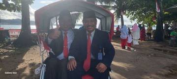 Menikmati  Transportasi Tradisional di Pulau Doom