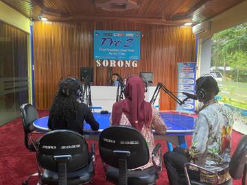 Duta Genre Sorong,  Senjata Pengentasan Kemiskinan Hanya Pendidikan
