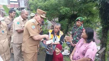 PJ Walikota Sorong Rondonuwu Dinilai Masyarakat Pemimpin Responsif