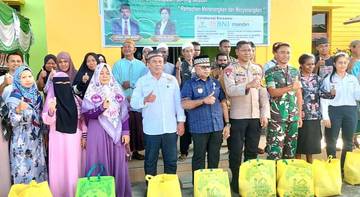Gelar Festival Ramadan Kemenag Sorsel Salurkan Paket Sembako