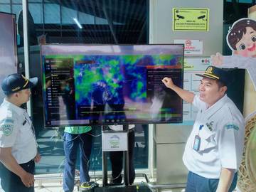 Dukung Penerbangan, BMKG Sorong Laporkan Info Cuaca Setiap 30 Menit 