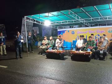 Lepas Pawai Takbir, Bupati Raja Ampat Sampaikan Selamat Lebaran dan Hari Nyepi