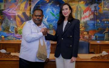 Polemik Tambang, Gubernur PBD Berjumpa Menteri Pariwisata