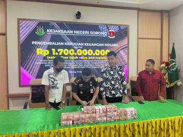 Terdakwa Dugaan Korupsi Kembalikan Kerugian Negara Ke Kejaksaan 