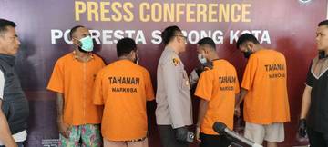 Dengan BB 3,106 Kg Ganja, Empat Kurir Diamankan 