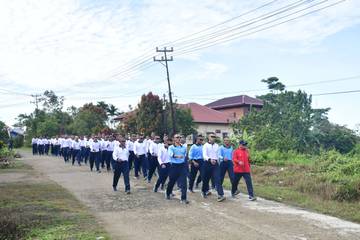 Prajurit Denmako Pasmar 3 Guyub Olahraga Bersama