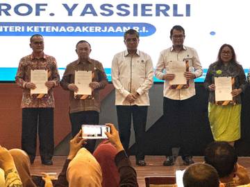 Tingkatkan Kebekerjaan Lulusan SMK, Kemendikdasmen dan Kemenaker Kolaborasi 