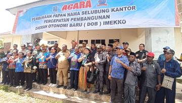 Gubernur Elkam: Percepatan Pembangunan DOB Imekko Perjuangan Bersama
