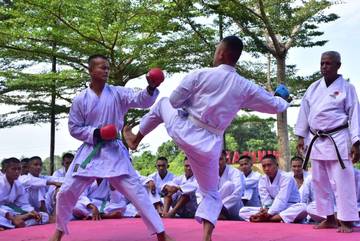 Denmako Pasmar 3 Jadikan Karate Sarana Bela Diri